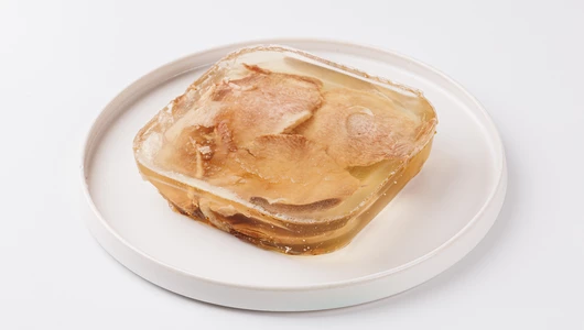 Заливное из говяжьего языка