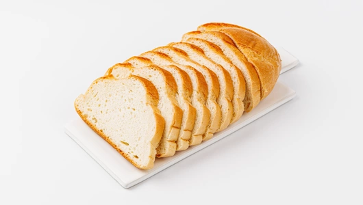 Батон нарезной, половинка Батон нарезной, половинка