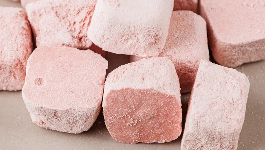 Десерт шоколад.-йогуртный с клубникой