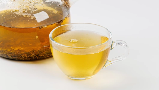 Чай зеленый с цветками жасмина Чай зеленый с цветками жасмина