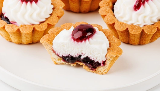 Корзиночки "Смородиновый микс" с крем-чиз, 4 шт.