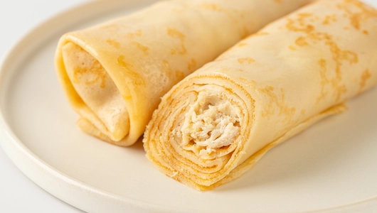 Блины с курицей в сливочном соусе