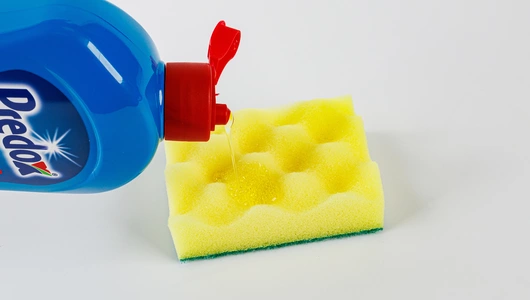 Средство для мытья посуды с ароматом лимона Predox, 650 мл