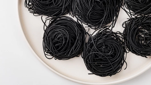 Макаронные изделия "Гнезда спагеттини" с чернилами каракатицы, 300 г