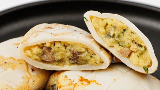 Кальмар фаршированный муссом из картофеля с грибами зам., 250 г