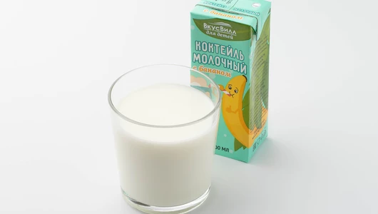 Коктейль детский молочный с бананом 2,5%