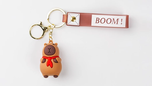 Капибара с рюкзачком, брелок, в ассортименте