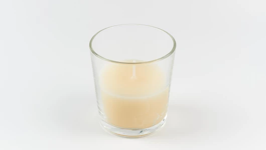 Свеча ароматическая в стакане "Ваниль"