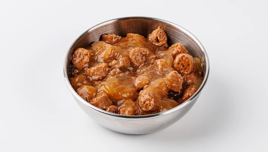 Корм влажный для стерилизованных кошек мясные кусочки с кроликом и клюквой в соусе, 85 гр