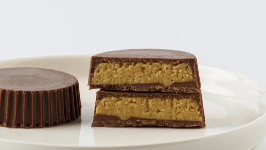 Конфеты шоколадные "Капсы" (с арахисовой начинкой), 50г