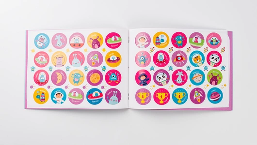 IQ игры с наклейками. Космическое путешествие