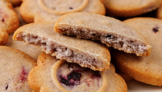 Печенье сахарное со смородиной Печенье сахарное со смородиной