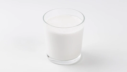 Напиток из мякоти кокосового ореха и кокосовой воды