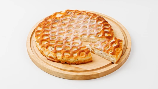 Пирог сдобный с творогом и изюмом, зам.