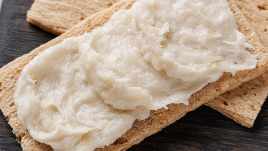 Сало бутербродное с чесноком