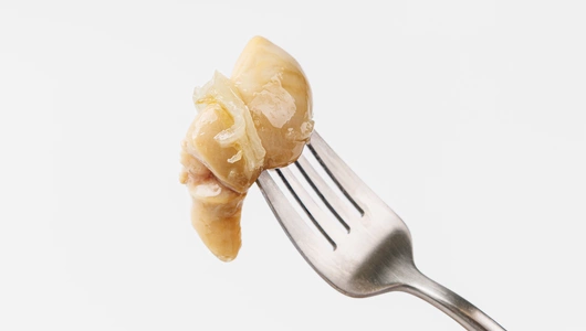 Молоки сельди в масле с маринованным луком, 200 г