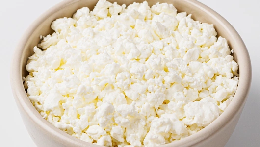 Творог "Зернышко" 2,5%, 200 г Творог "Зернышко" 2,5%, 200 г