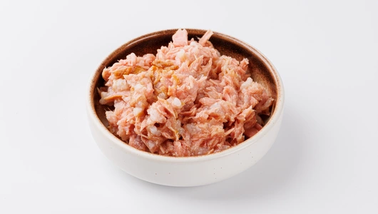 Корм влажный для кошек "Тунец в рыбном бульоне" Organic Choice ж/б, 70 гр