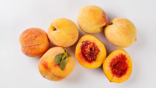 Персик Азербайджан