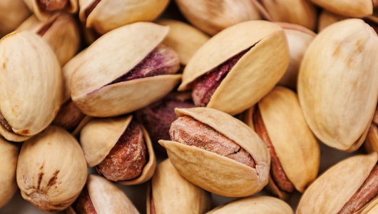 Фисташки жареные соленые, 100 г