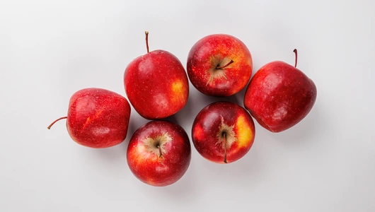 Яблоко Кубанское сладкое