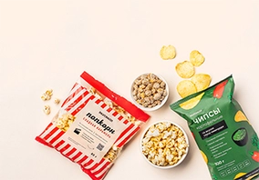 Орехи, чипсы и снеки