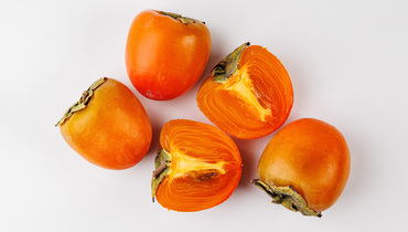 Изображение товара Свежая хурма сладкий осенний фрукт натуральное десертное лакомство