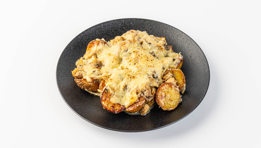 Изображение товара Жаркое из картофеля с курицей, грибами и сыром ВкусВилл 210 г