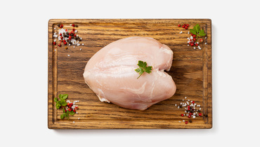 Изображение товара Грудка куриная на кости без кожи ГП