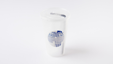 Изображение товара Лед в стакане с трубочкой 180 г ВкусВилл - охлаждение напитков на прогулке и пикнике