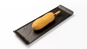 Изображение товара Корн-дог Сочиз из молочных сосисок и моцареллы