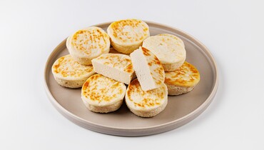 Изображение товара Мороженные творожные сырники ВкусВилл, 600 г, натуральный состав, быстрое приготовление