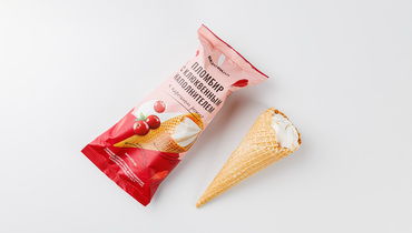 Изображение товара Мороженое пломбир с клюквенным наполнителем в вафельном рожке 100 г