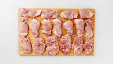 Изображение товара Бескостное филе бедра цыпленка-бройлера охлаждённое