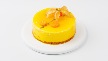 Изображение товара Торт бисквитно-маковый с маракуйей, 500 г, ВкусВилл