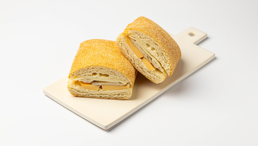 Изображение товара Сэндвич "Нежный" с курицей, омлетом и моцареллой