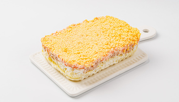 Изображение товара Салат Мимоза 600 г - классическая закуска с горбушей и овощами