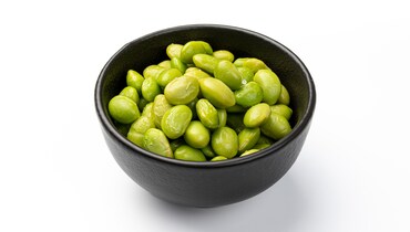 Изображение товара Бобы эдамаме соевые зеленые с морской солью 100 г Иппин