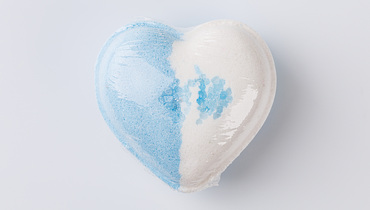 Изображение товара Бомбочка для ванны с пеной Волшебная сила аромат табак ваниль