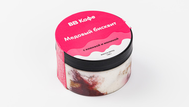 Изображение товара Медовик с клюквой и малиной, кафе